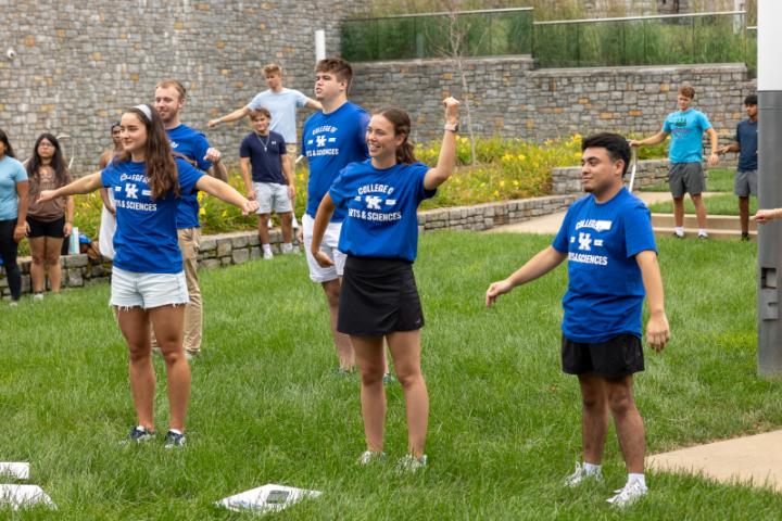 Student ambassadors teaching the CATS chant to the class of 2029